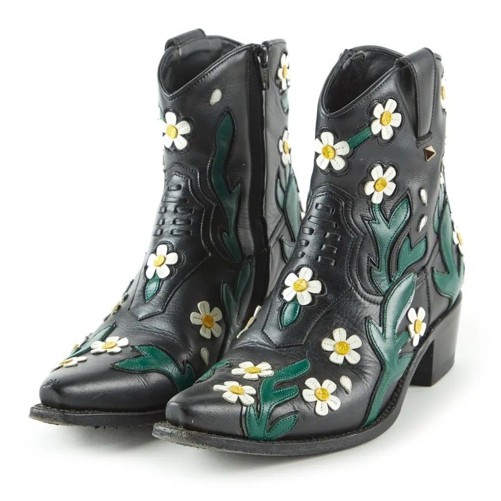 Valentino Garavani Black Leather Daisy Ankle Cowboy Boots 5.5 - 6 Women Size 36